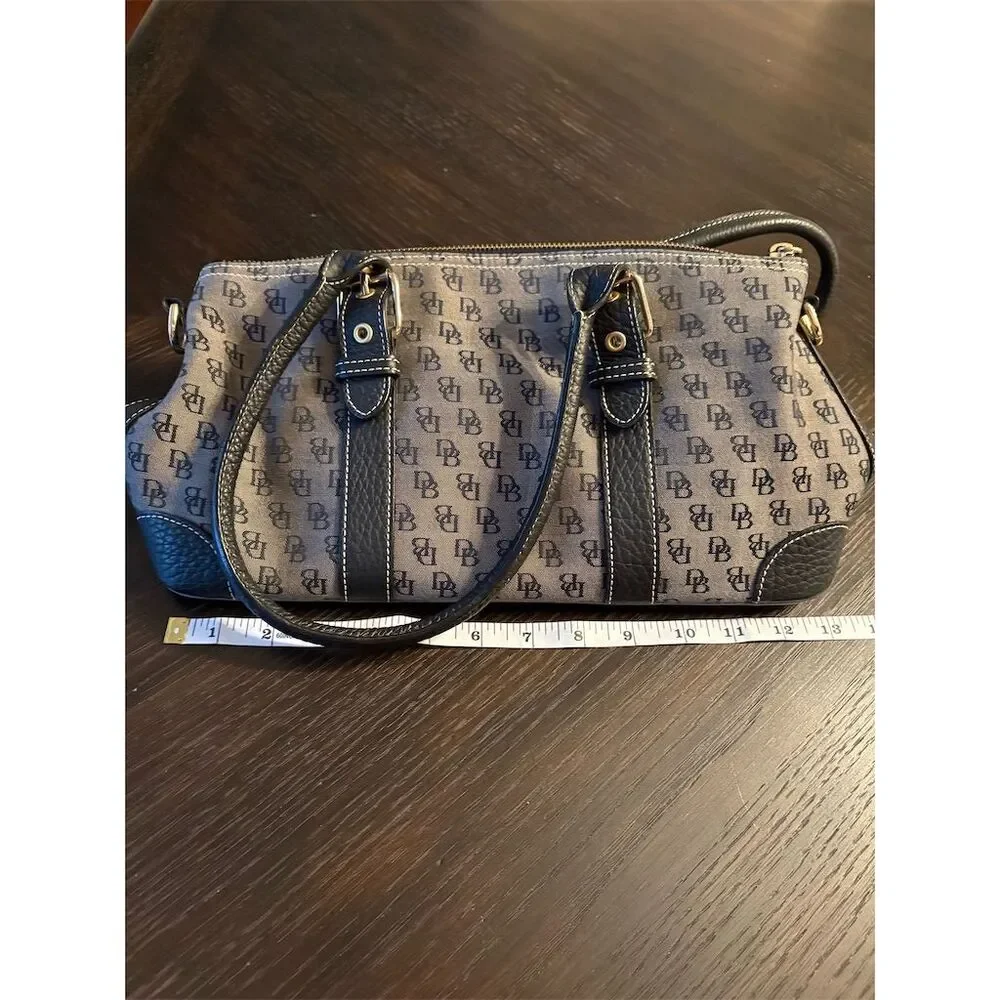 Dooney & Bourke Vintage Classic Women's Monogram Canvas Shoulder Bag Black/Gray - Picture 11 of 11